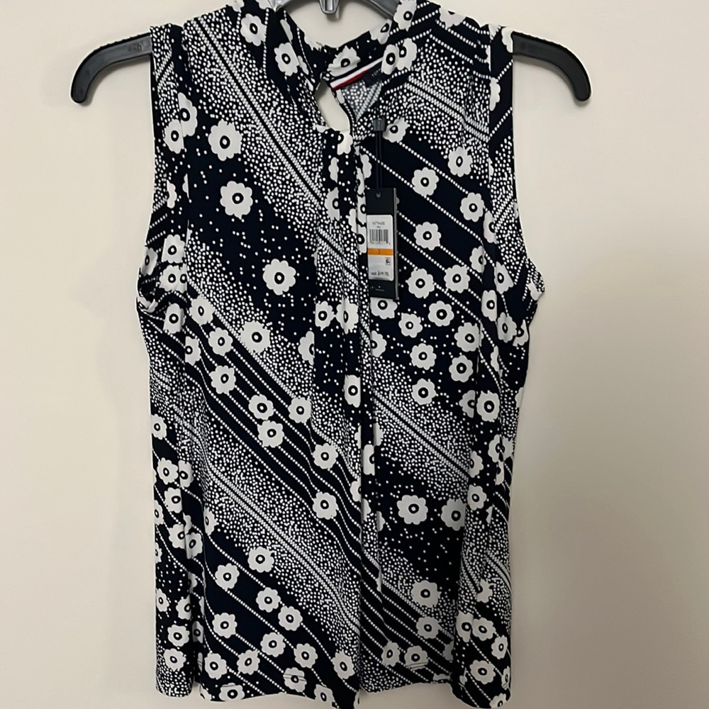Tommy Hilfiger suit separate top